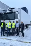 Het multinationale Franse biofarmaceutische bedrijf zet een nieuwe belangrijke stap in het vergroenen van zijn wagenpark. Het bedrijf heeft recent een Renault Trucks E-Tech T in ontvangst genomen.
