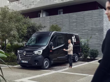 Renault Trucks Master Red EDITION