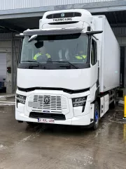 Sanofi kiest voor de elektrische Renault Trucks E-Tech T voor regionale distributie.