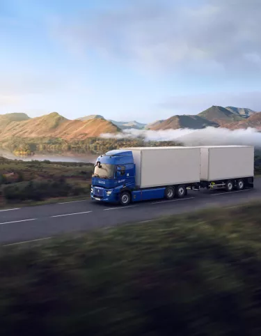Renault Trucks E-Tech C driving on a mountain road