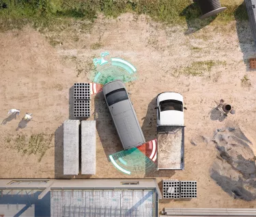 Front and rear radar on Renault Trucks Master Red EDITION